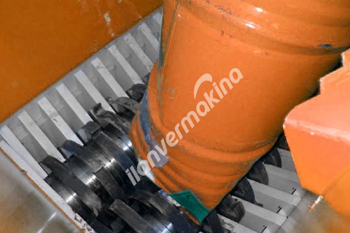 CS130-METAL PARÇALAMA MAKİNASI