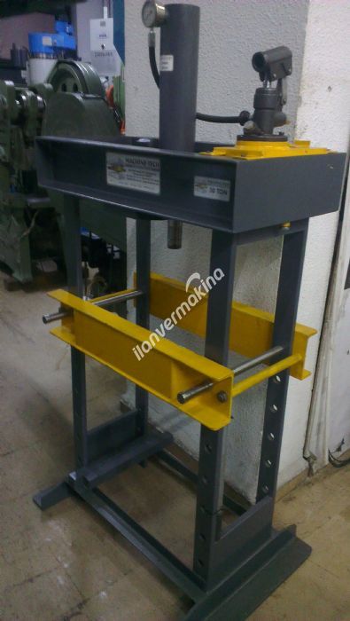 30 TON HİDROLİK PRES , MANUEL