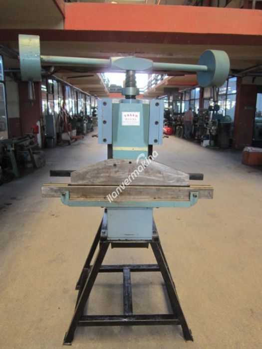 Yaşar Topuzlu Caka Makinesi