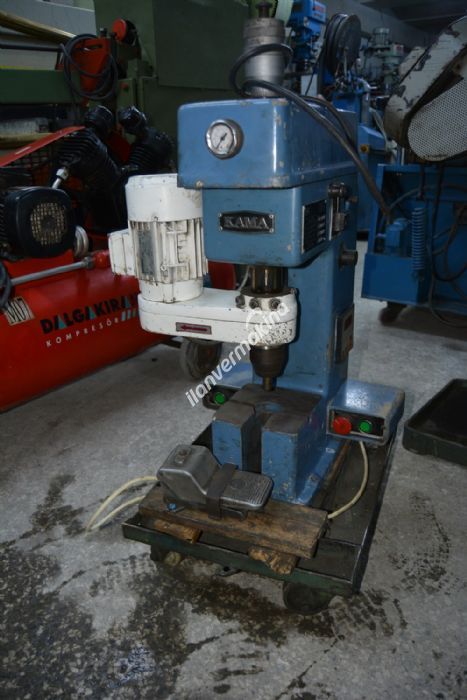 HAVALI PERÇİN ÇAKMA MAKİNASI