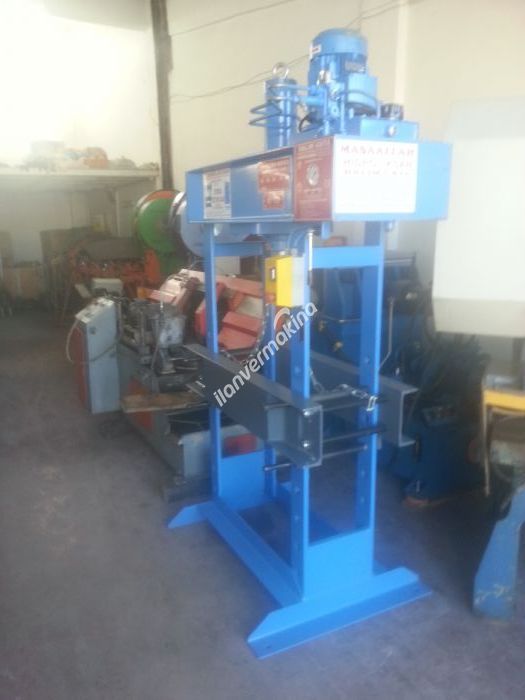 40 TONLUK SIFIR HİDROLİK ATÖLYE PRESİ