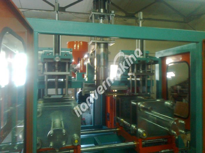 SATILIK PLASTİK ŞİŞİRME MAKİNESİ