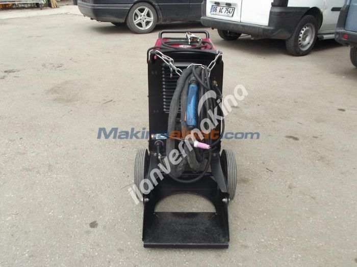 LINCOLN AC/DC SQUARE WAVE TİG 175 KAYNAK MAKİNASI