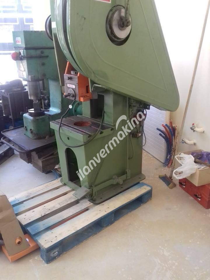 ERKEKOĞLU 30 TON EKSANTRİK PRES 1993 MODEL
