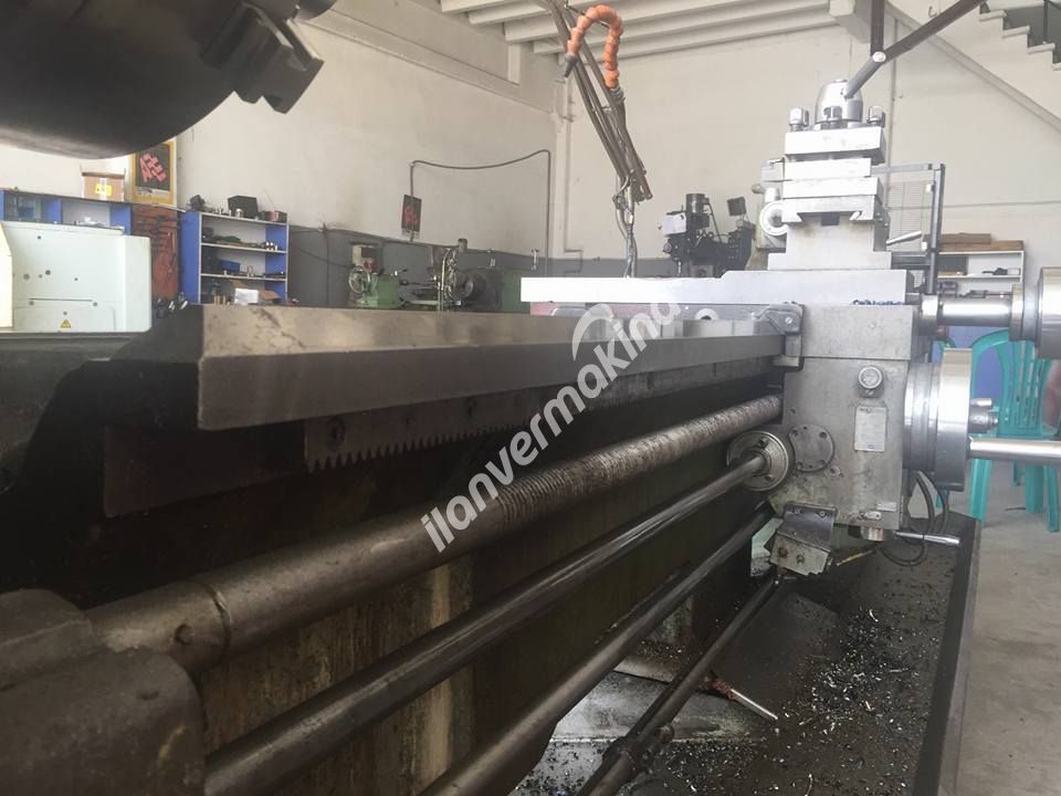 500 Çap 2 Metre Dijitalli Universal Torna - Romanya Malı