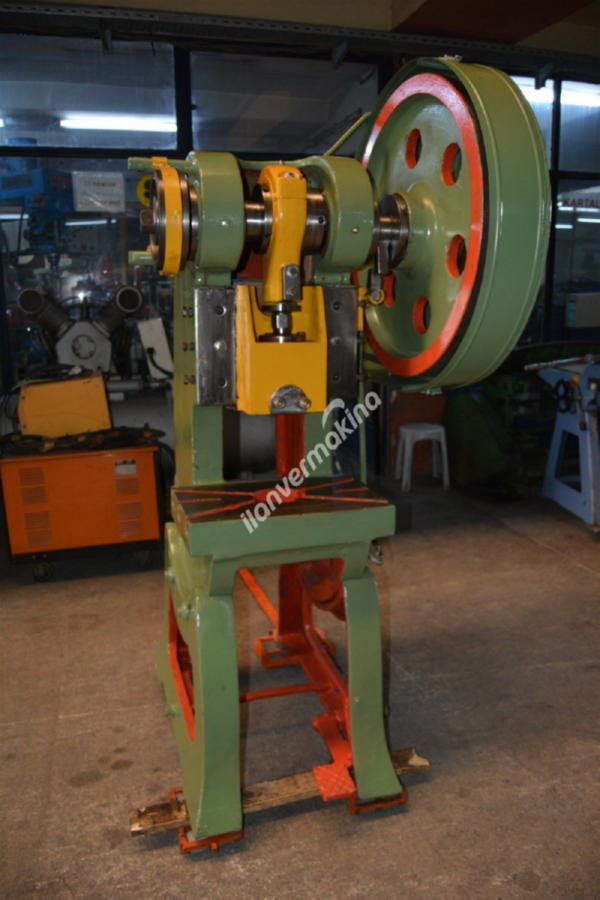 30 TONLUK EKSANTRİK PRES