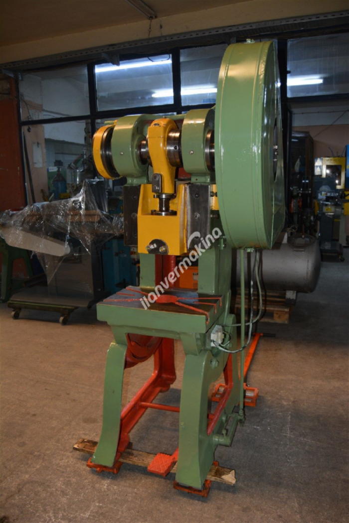 30 TONLUK EKSANTRİK PRES