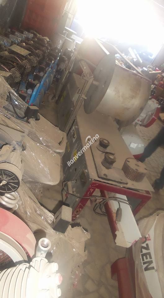 38 LİK OLUK MAKİNASI