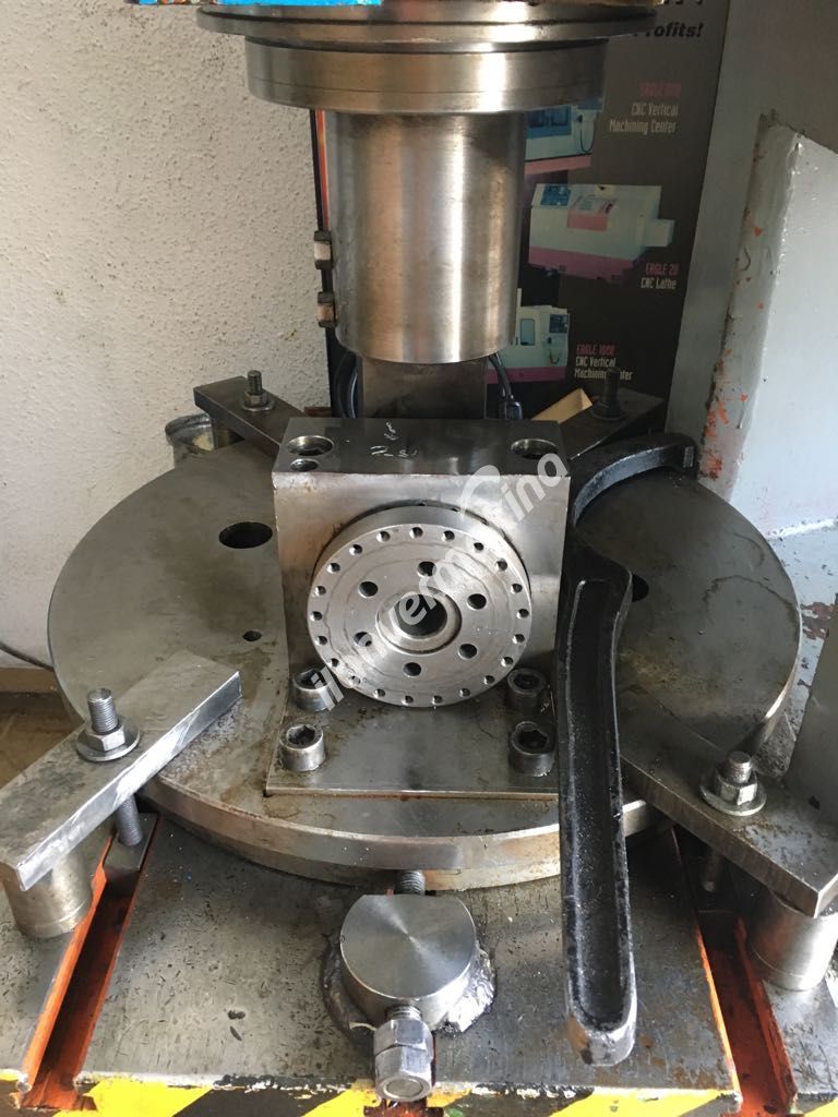 Eksantrik Pres Somun Kesme Kalıbı