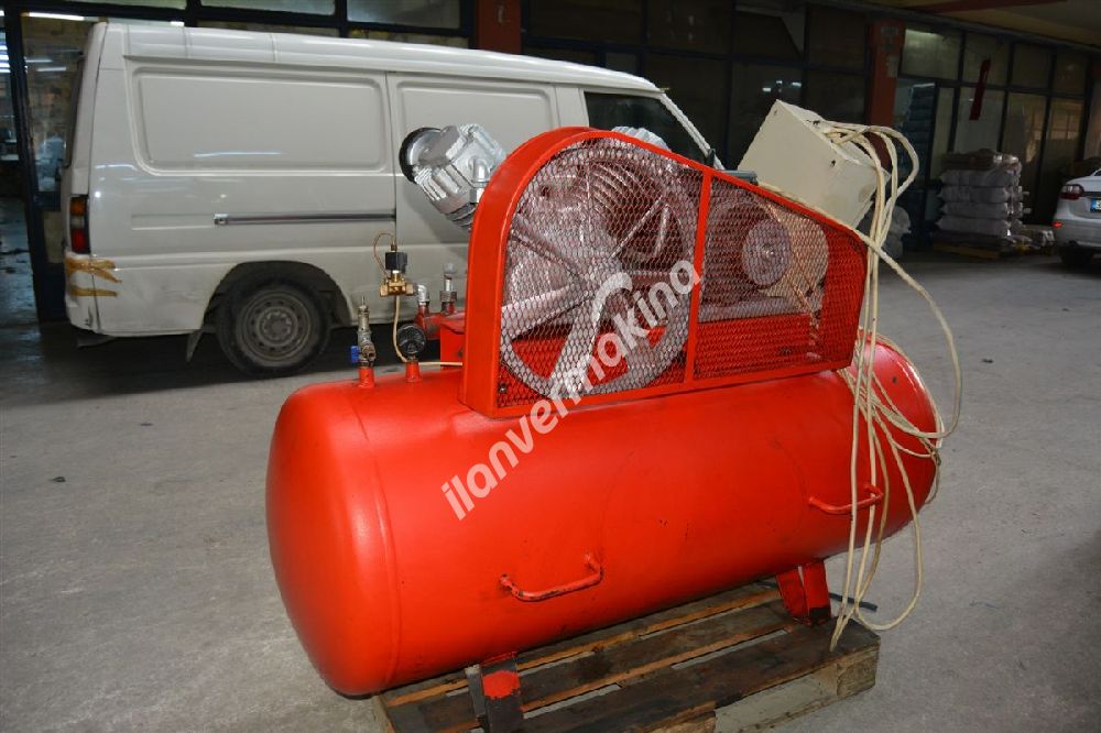 YİĞİTSAN 500 LİTRE KOMPRESÖR