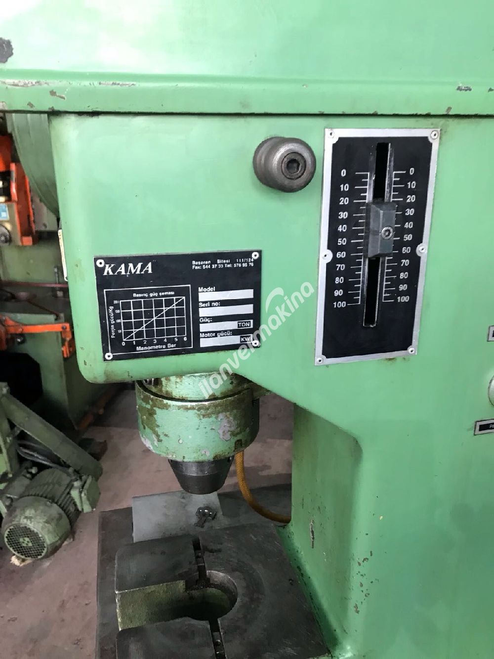 ÇOK TEMİZ KAMA MARKA PERÇİN PRESİ 