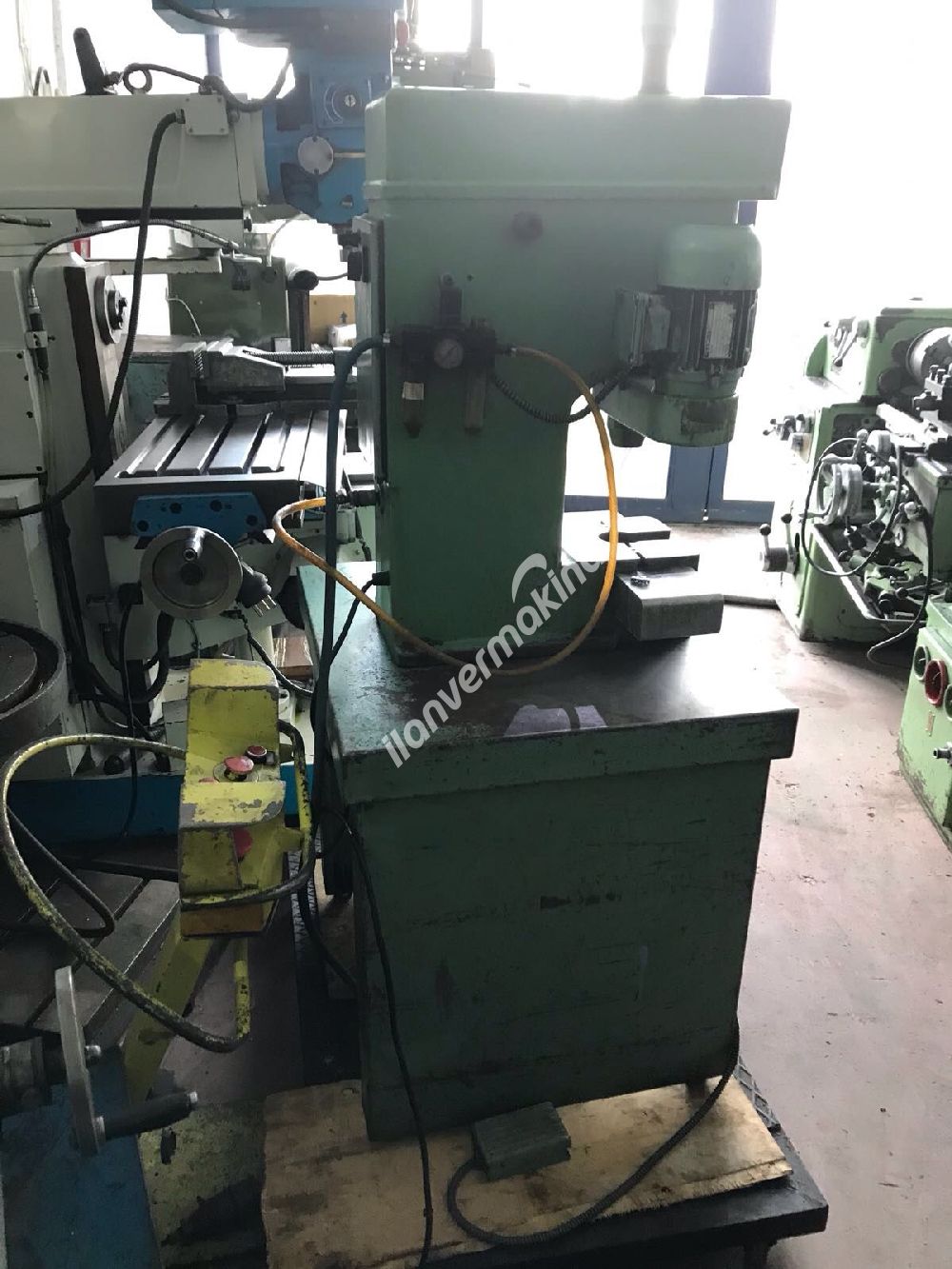 ÇOK TEMİZ KAMA MARKA PERÇİN PRESİ 