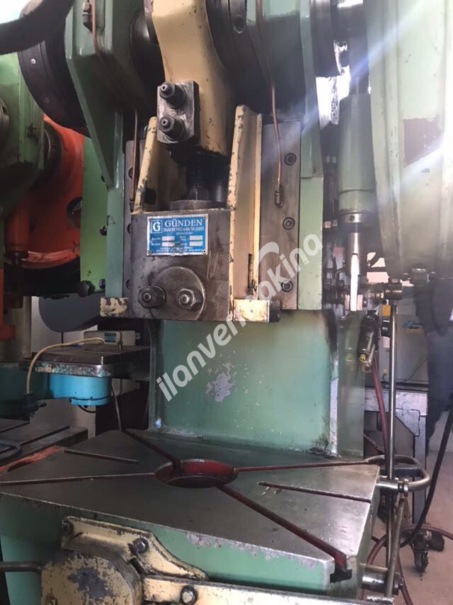 ÇOK TEMİZ 35 TON ÇELİK GÖVDE EKSANTRİK PRES