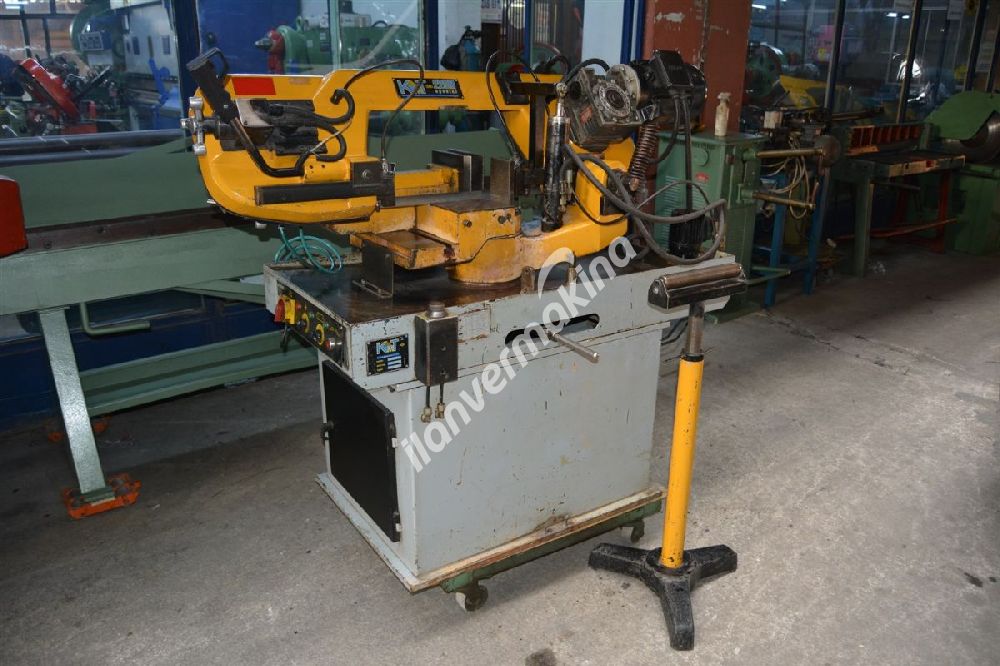 KARMETAL 220LİK ŞERİT TESTERE MANUEL 45 DERECE