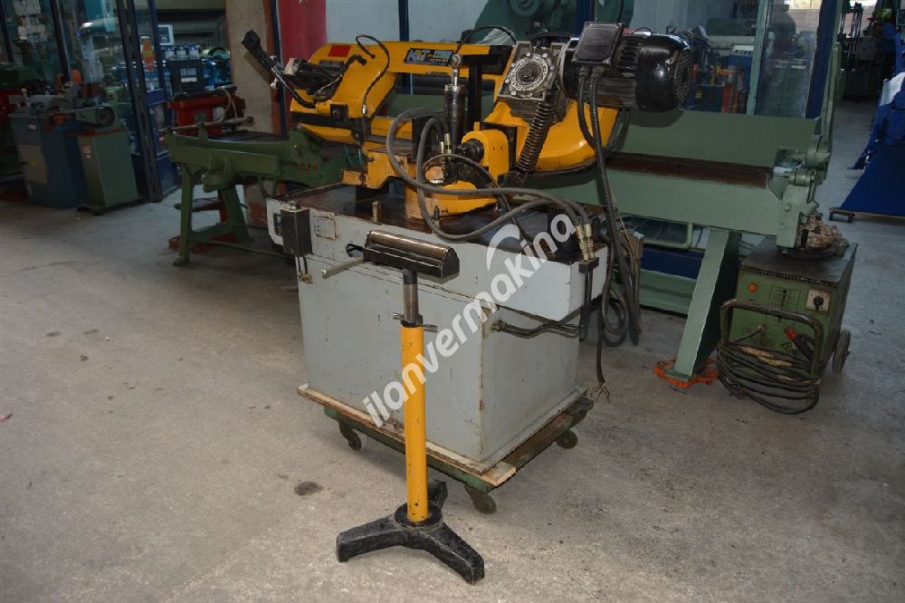 KARMETAL 220LİK ŞERİT TESTERE MANUEL 45 DERECE