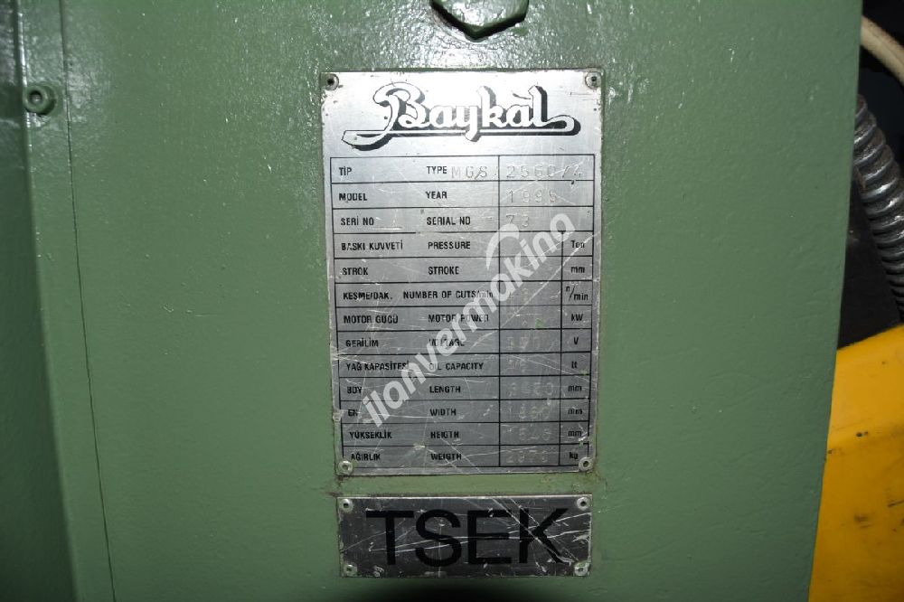 2560x4mm GİYOTİN MAKAS BAYKAL