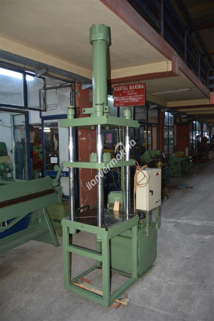 40 TONLUK HİDROLİK PRES