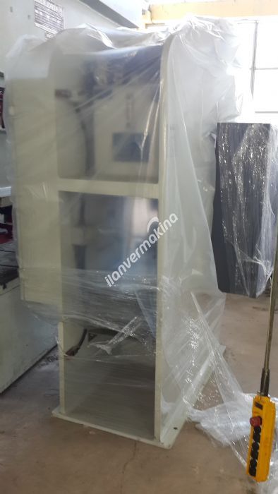 BUTECH MARKA C TİPİ ABKANT PRES