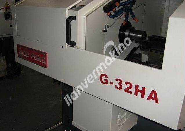 GeFong G-32HA Cnc Otomat Torna