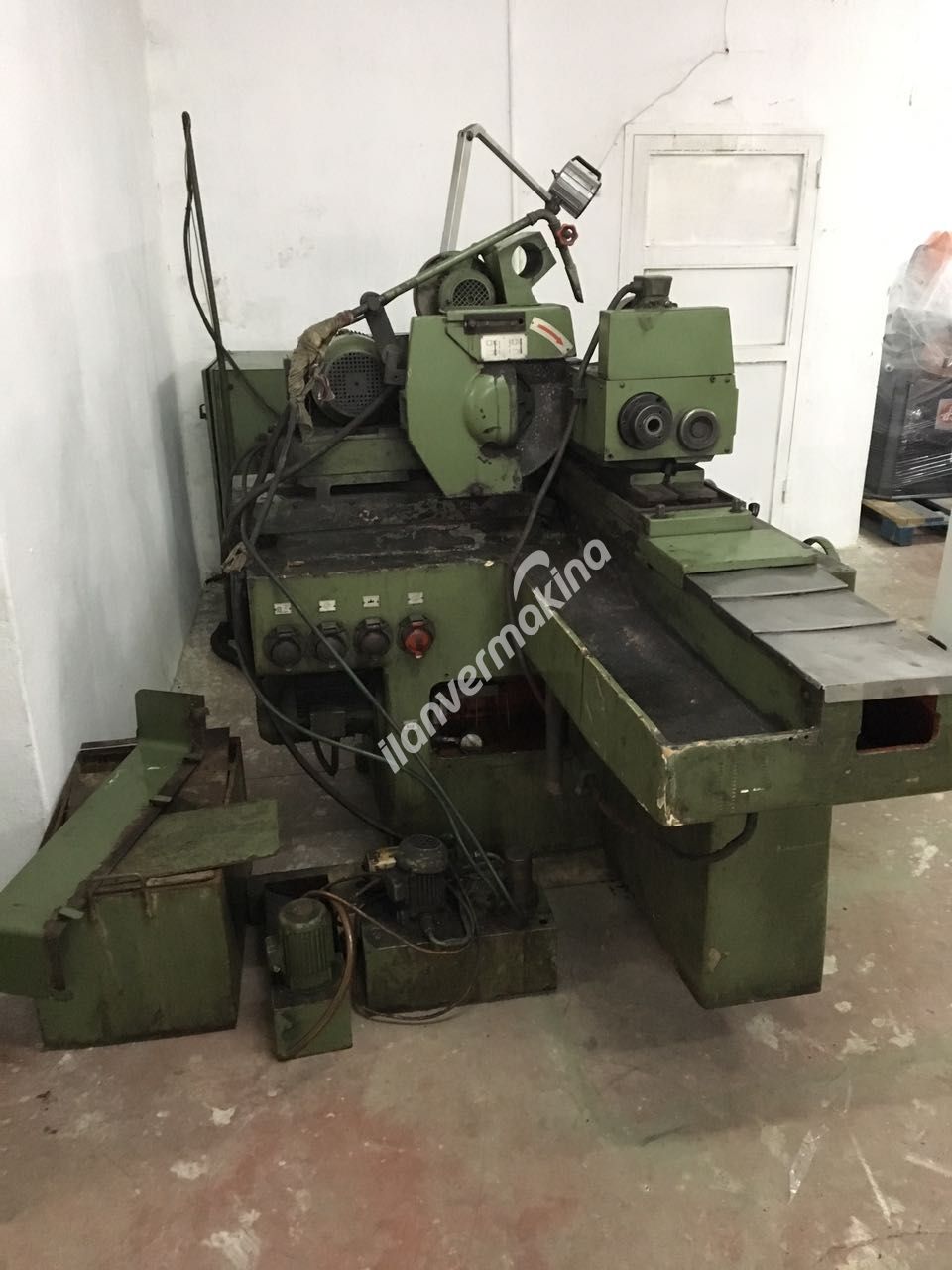 Taksan BU28/1000 1 Metre Silindirik Taşlama