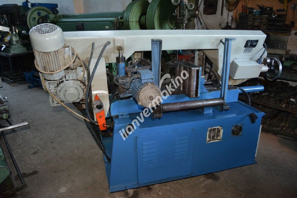 350lik UZAY ŞERİT TESTERE OTOMATİK