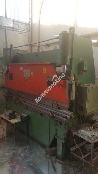 2500 x 6mm Baykal Hidrolik Abkant Pres 1998 Model