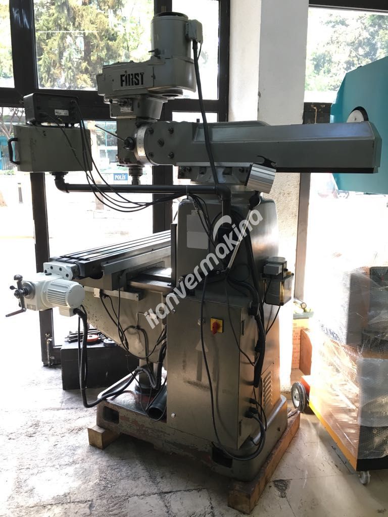 FİRST LC-195 VN KALIPÇI FREZE - DİJİTALLİ