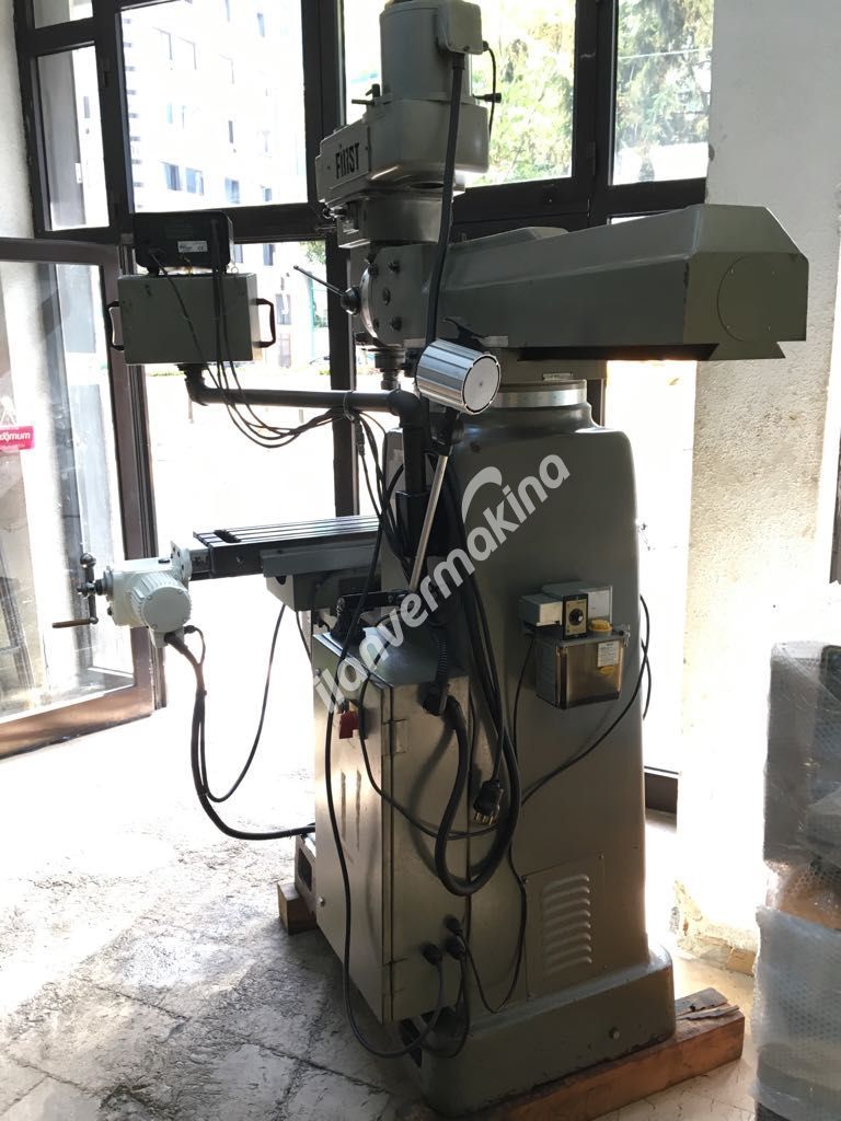 FİRST LC-195 VN KALIPÇI FREZE - DİJİTALLİ