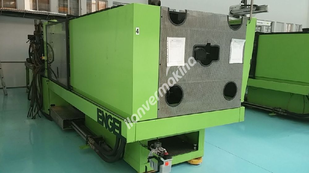Engel 350 Ton Plastik Enjeksiyon 2005 Model 