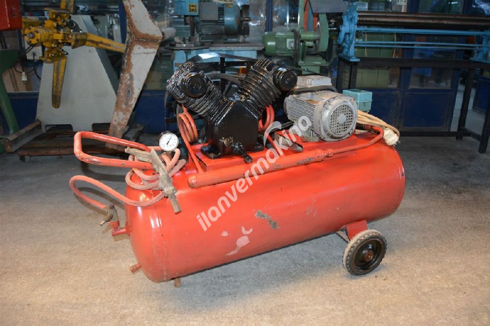 100 LİTRELİK KOMPRESÖR