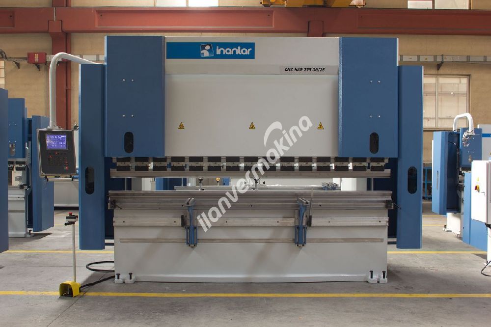 3 Metre x 225 Ton Press Brake - Abkant Pres