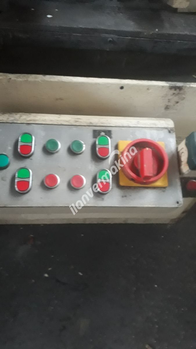 Yükleme ve Boşaltma Bantlı Jotes Puntasız Taşlama