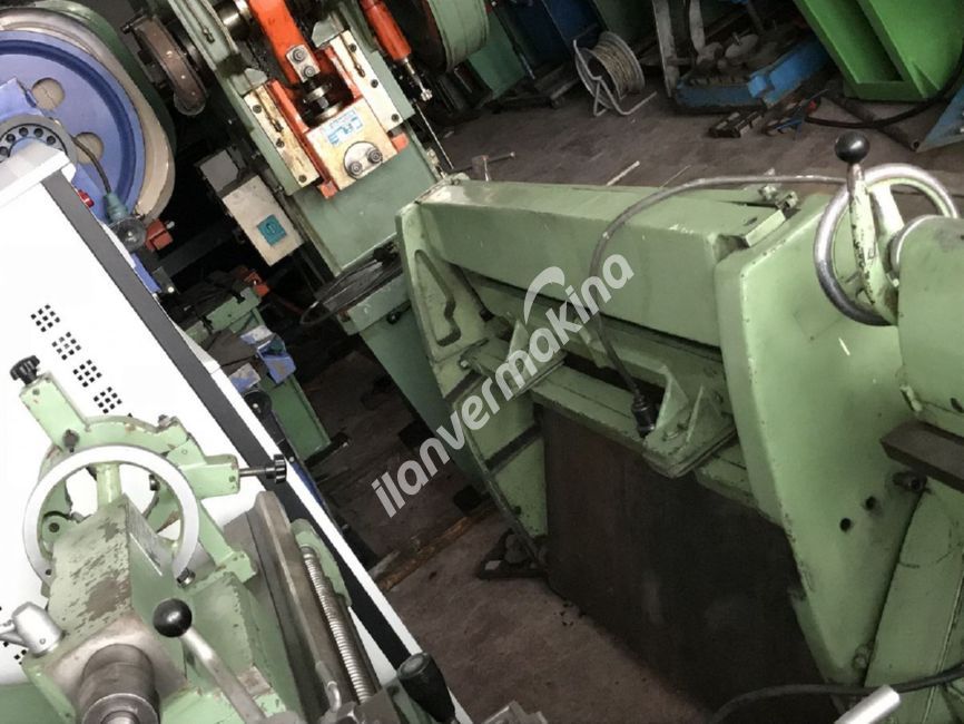 BAYKAL 1260 x 2.5 MM KAPASİTELİ MOTORLU GİYOTİN MAKAS