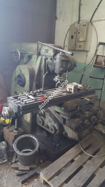 Hitachi Seiki Universal Freze