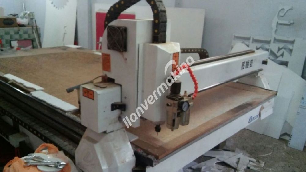 CNC ROUTER KESİM MAKİNASI
