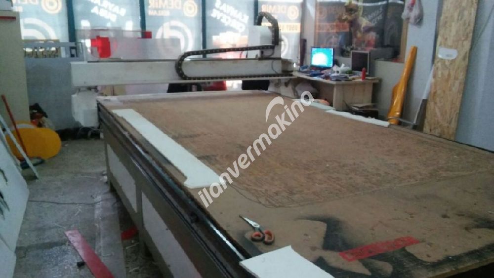 CNC ROUTER KESİM MAKİNASI