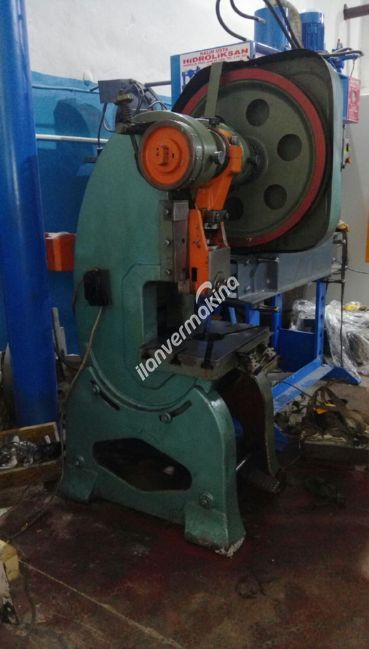 30 Ton Eksantrik Pres 