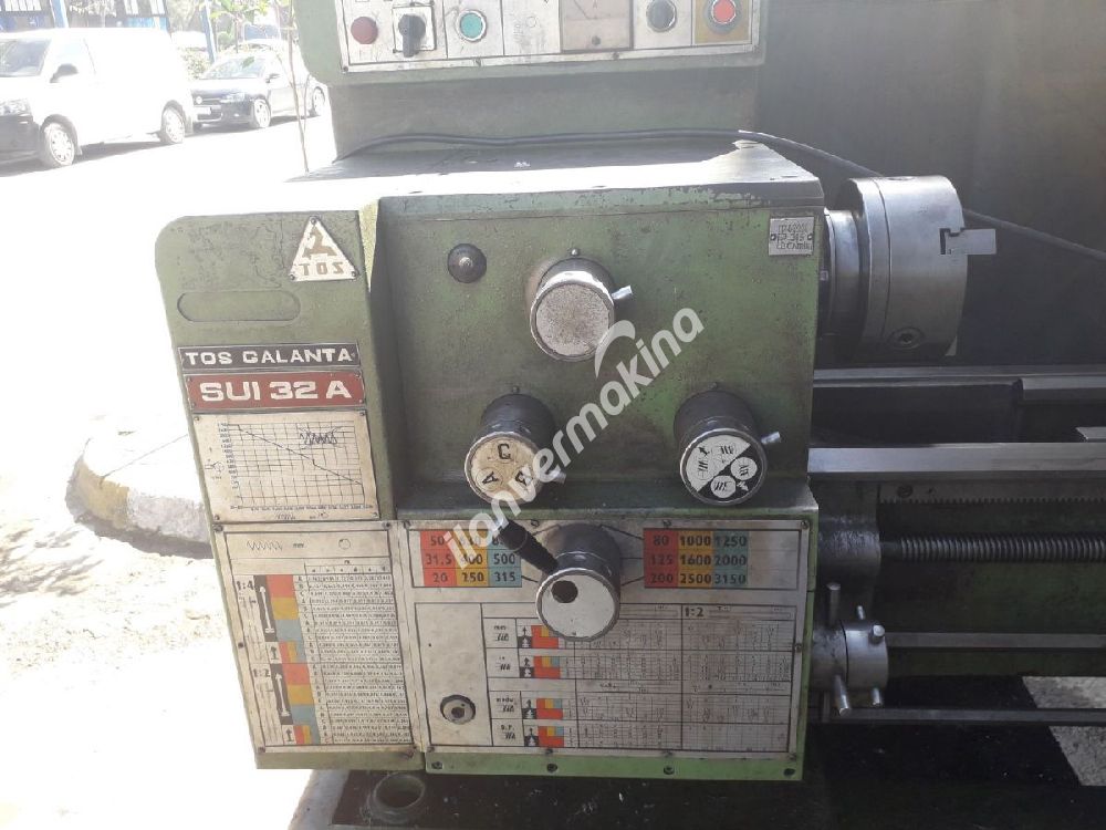 Tos Sui 32 Torna Tezgahı