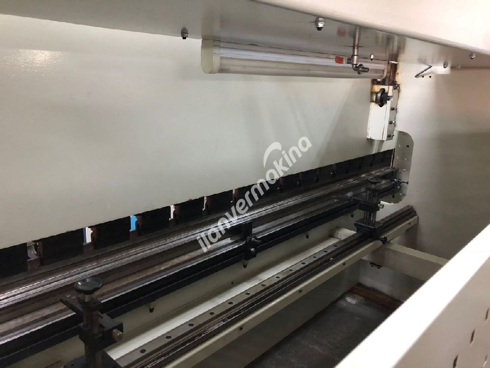 DURMAZLAR CNC 3 HAP 40160 - 4 METRE 6 MM ABKANT PRES