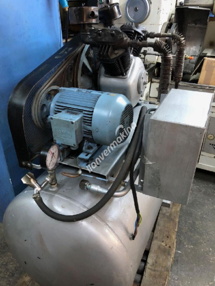 ÇİFT PİSTONLU KOMPRESÖR LUPAMAT LW-11 500 L