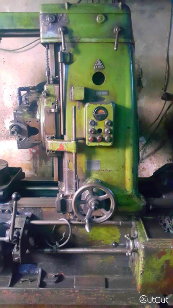 TOS 6 MODÜL DİŞLİ AÇMA AZDIRMA TEZGAHI