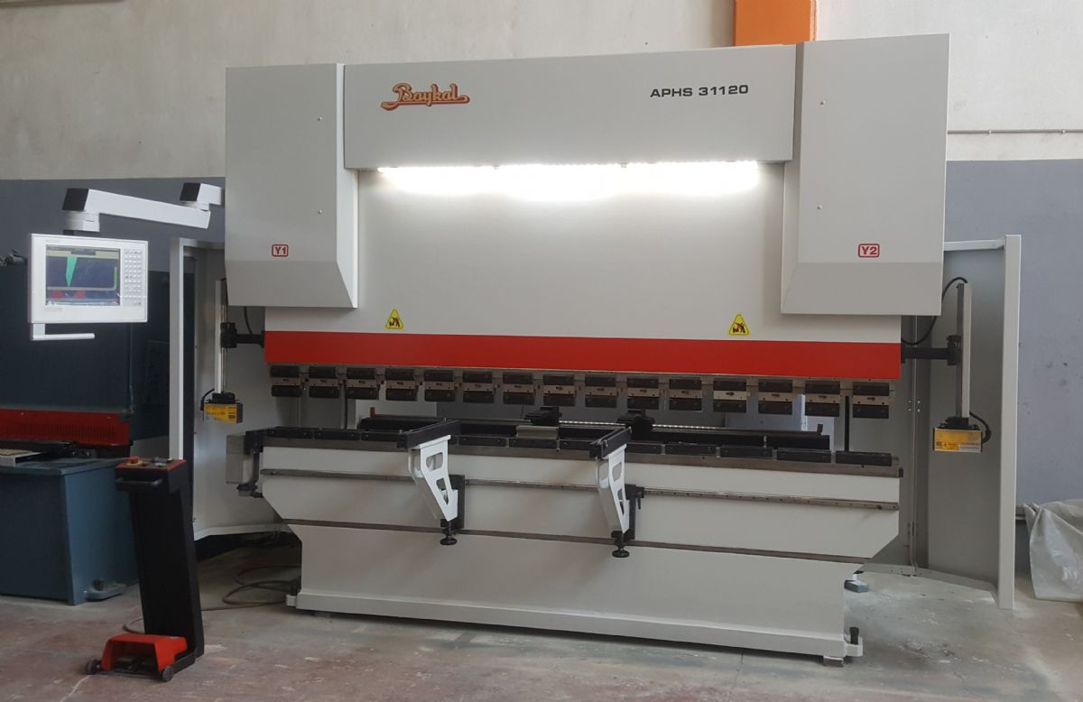 BAYKAL APHS 3106X120 TON CNC ABKANT PRES