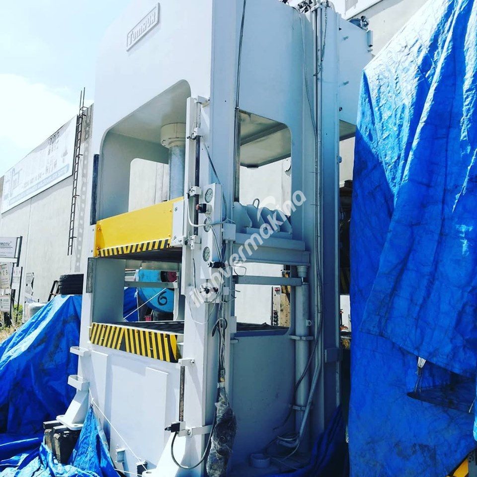 Tomruk 400 Ton Hidrolik Pres