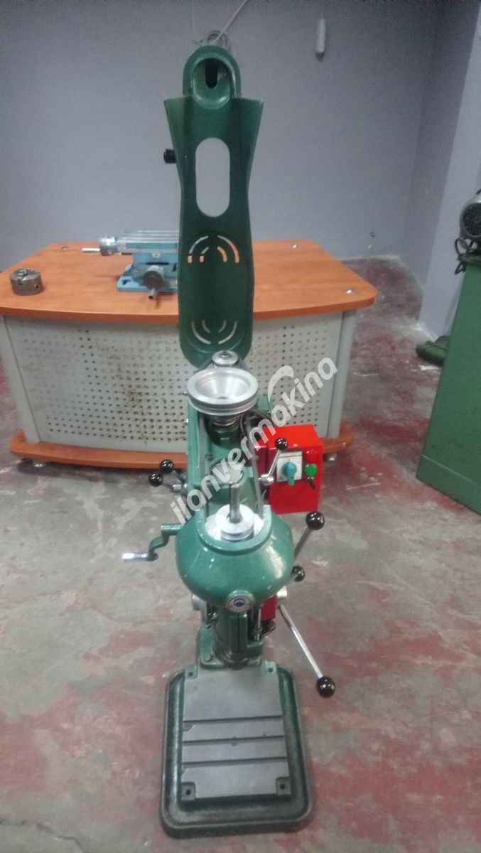 EKÇELİK KILAVUZ ÇEKME DELİK DELME MATKAP MAKİNASI 