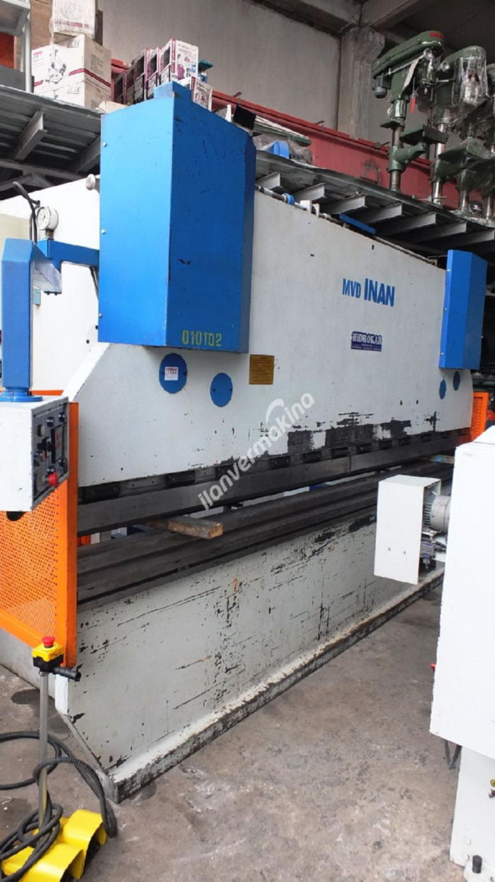 2002 Model Mvd İnan 4 Metre 225 Ton 8 mm büküm Abkant Pres