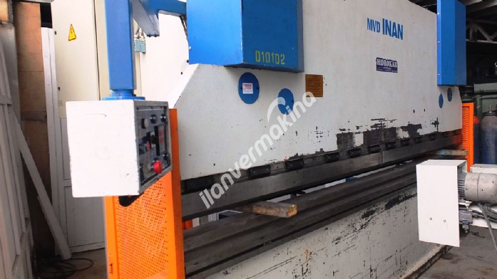 2002 Model Mvd İnan 4 Metre 225 Ton 8 mm büküm Abkant Pres