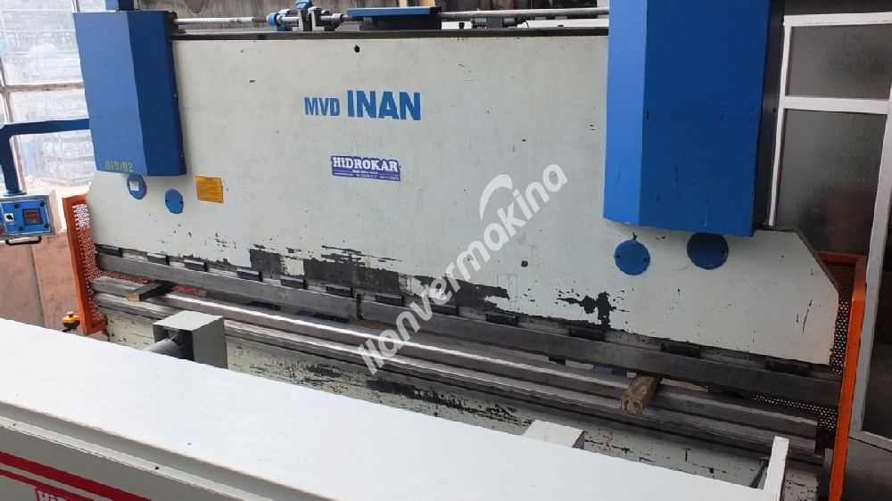 2002 Model Mvd İnan 4 Metre 225 Ton 8 mm büküm Abkant Pres
