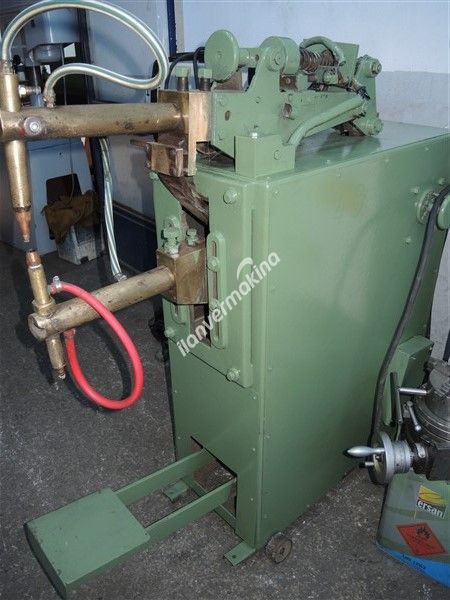 SATILIK 40 KVA SAVAŞ MARKA PUNTA KAYNAK MAKİNASI