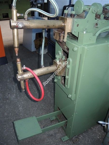 SATILIK 40 KVA SAVAŞ MARKA PUNTA KAYNAK MAKİNASI