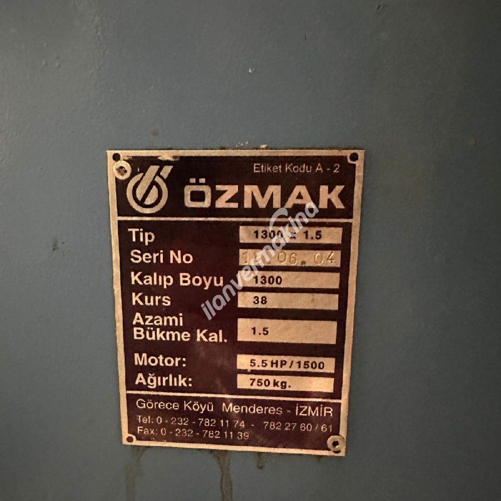 ÖZMAK MARKA 1300X1.5MM HİDROLİK ABKANT PRES
